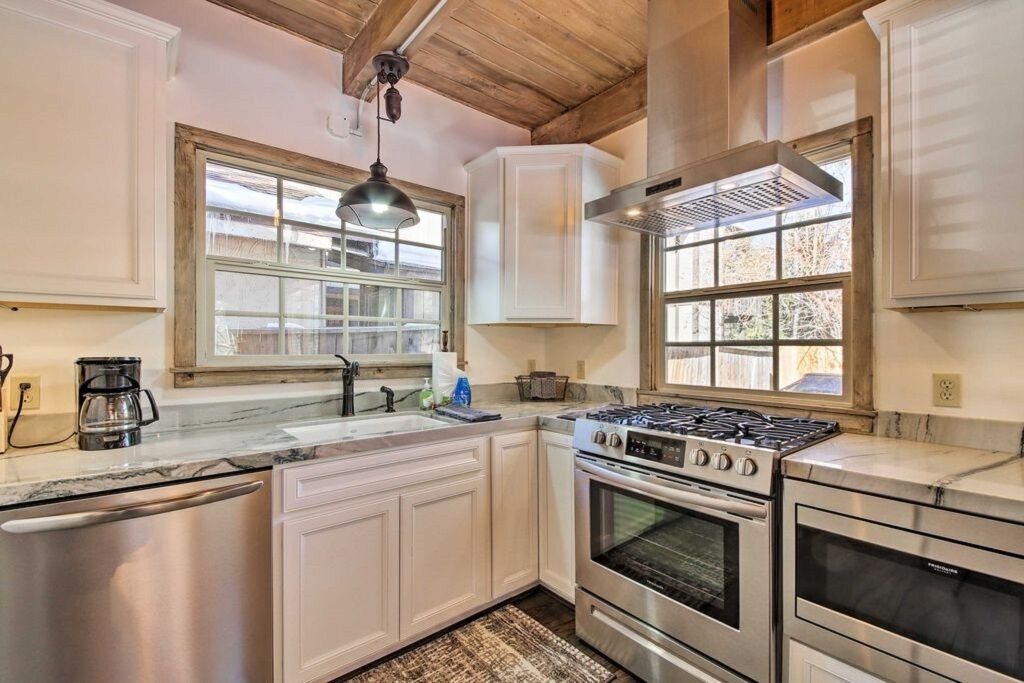 Photo of Kitchen in Boulder Bay
