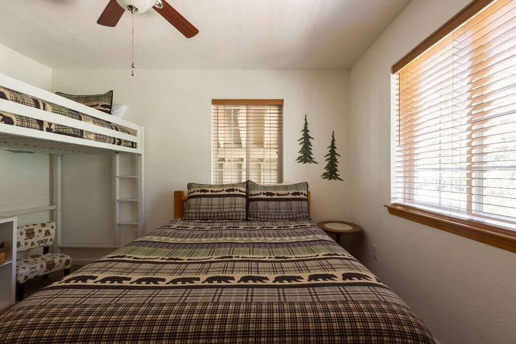Photo of Bedroom in Fish Camp