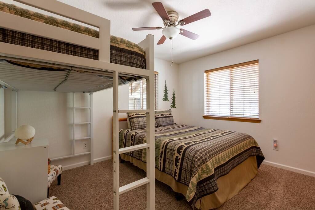 Photo of Bedroom in Fish Camp