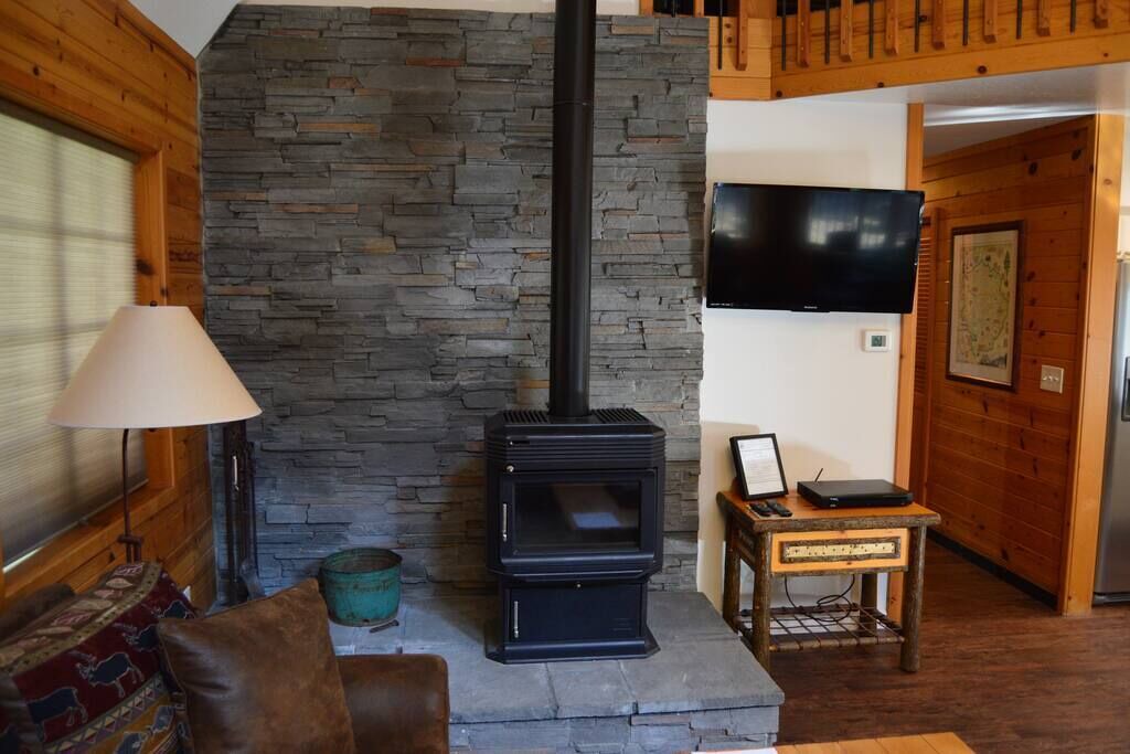 Photo of Livingroom in Fish Camp