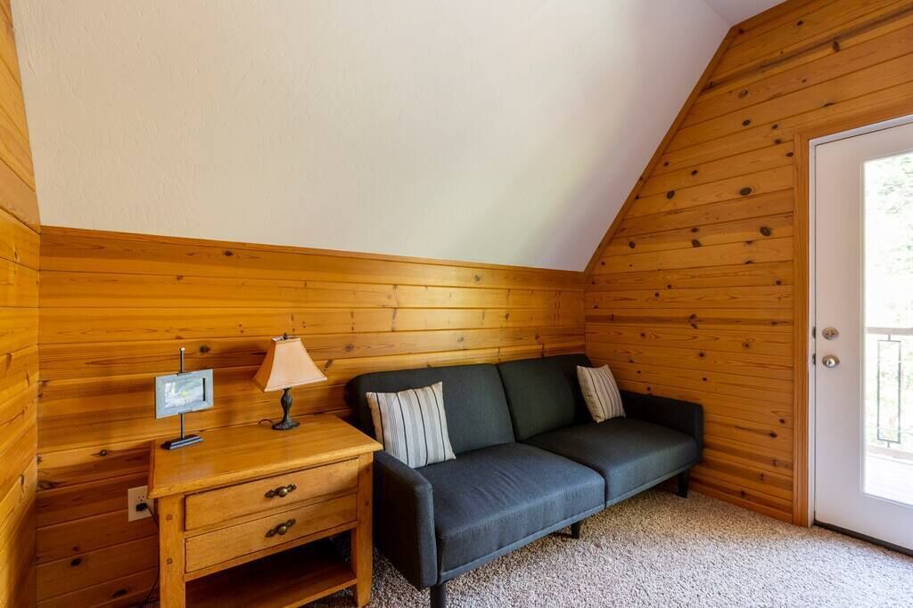 Photo of Livingroom in Fish Camp