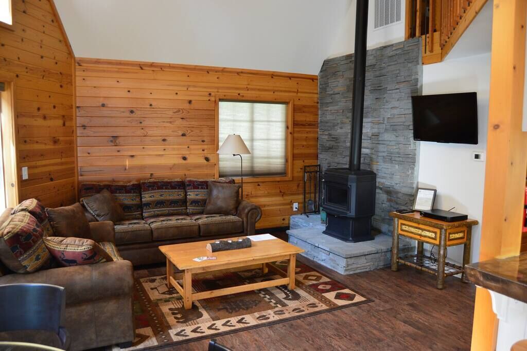 Photo of Livingroom in Fish Camp