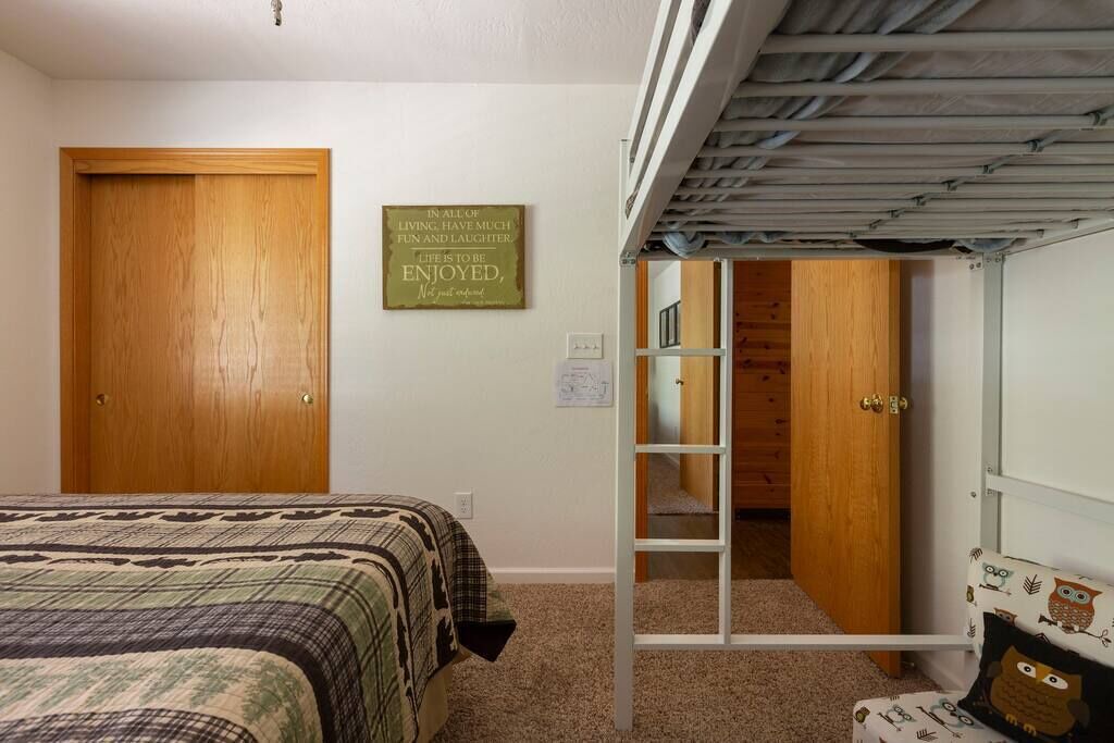 Photo of Bedroom in Fish Camp