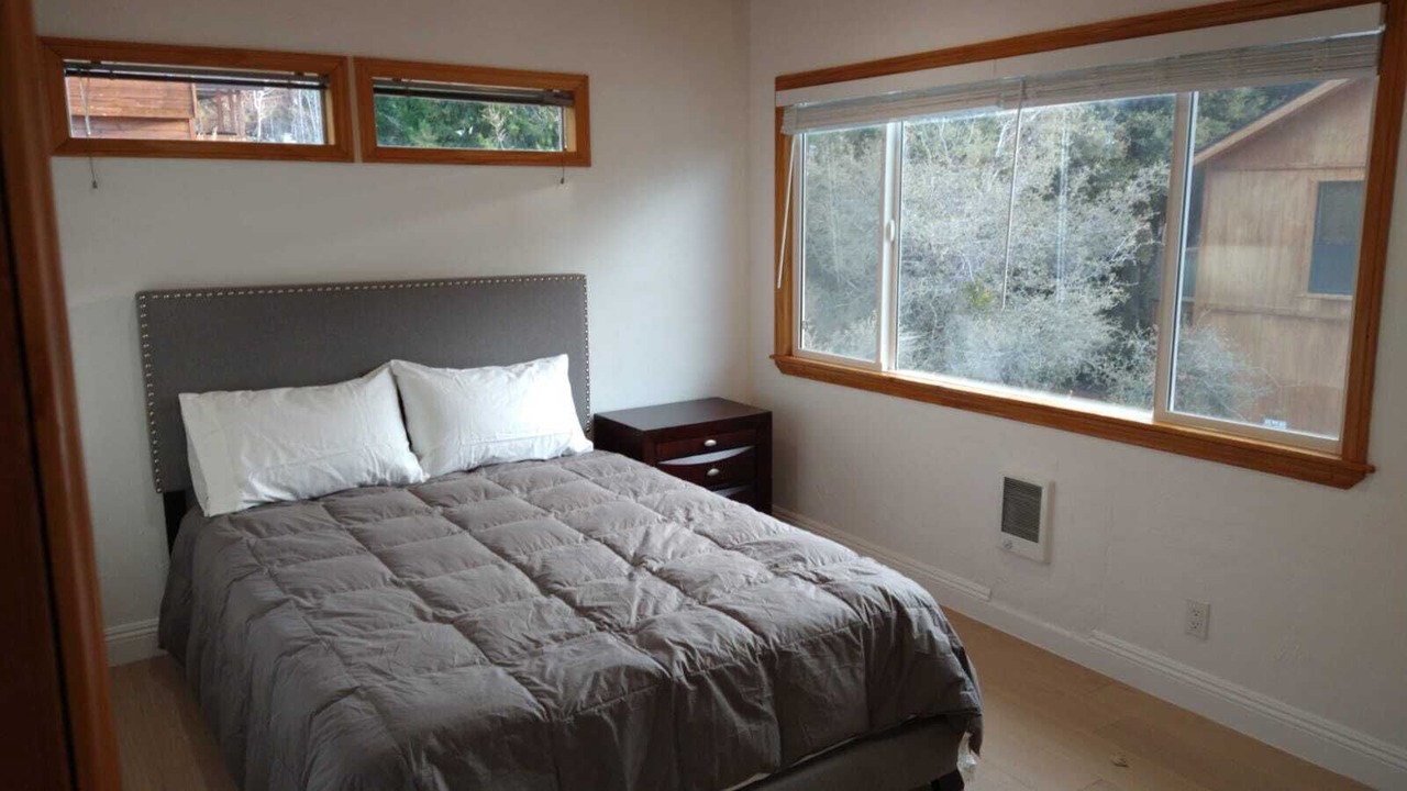 Photo of Bedroom in Pine Mountain Club