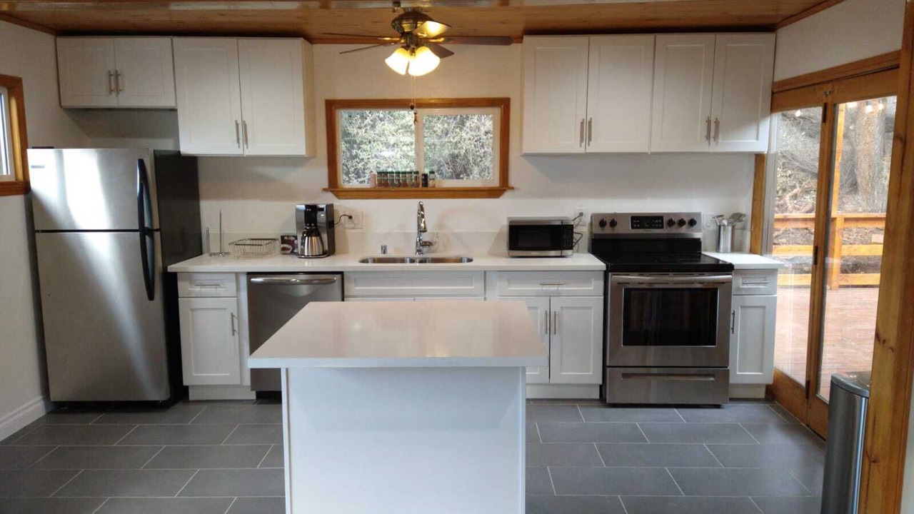 Photo of Kitchen in Pine Mountain Club