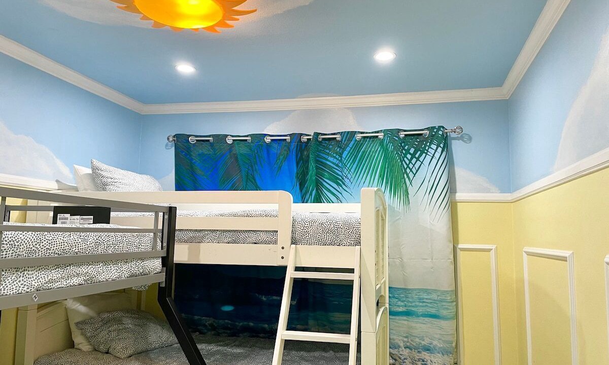 Photo of Bedroom in Southwest Anaheim