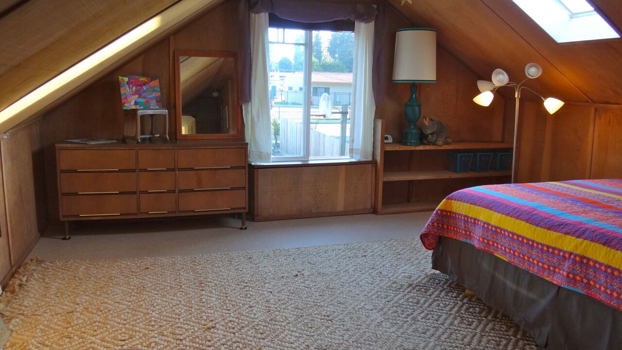 Photo of Bedroom in Eureka