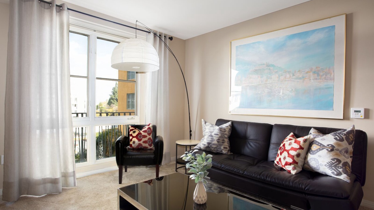 Photo of Livingroom in Old Pasadena