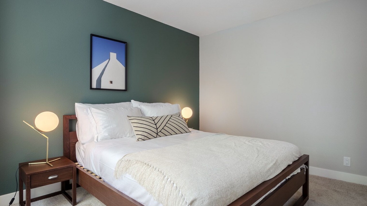 Photo of Bedroom in Old Mountain View