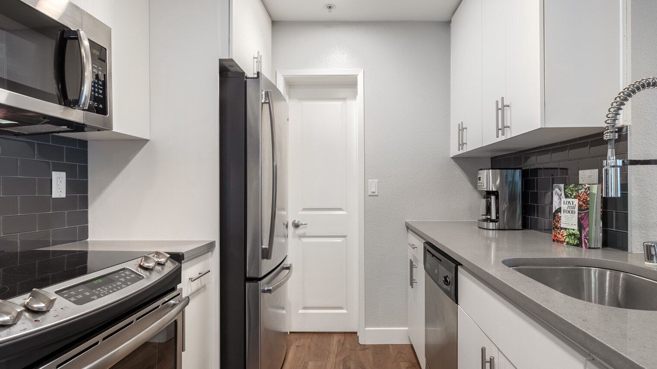 Photo of Kitchen in Old Mountain View