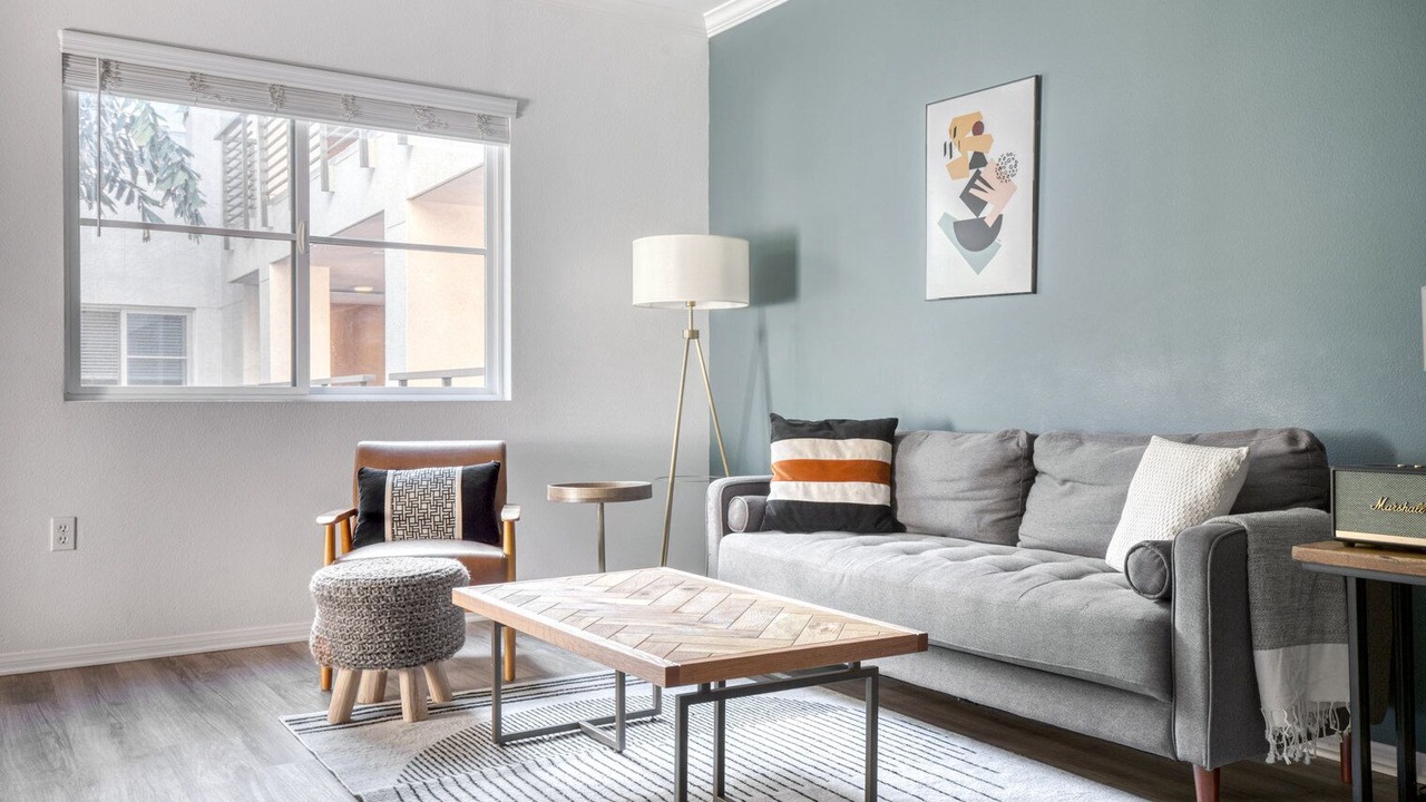 Photo of Livingroom in Hollywood