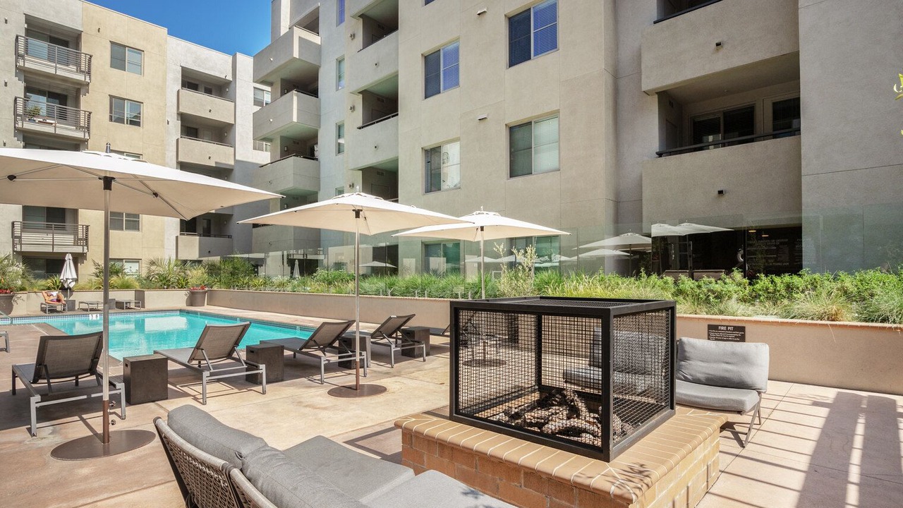 Photo of Patio Balcony in Hollywood