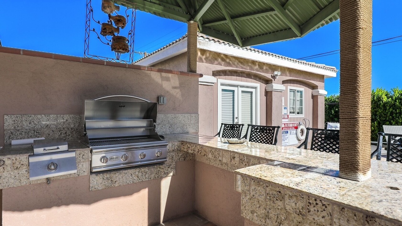 Photo of Patio Balcony in Thousand Palms