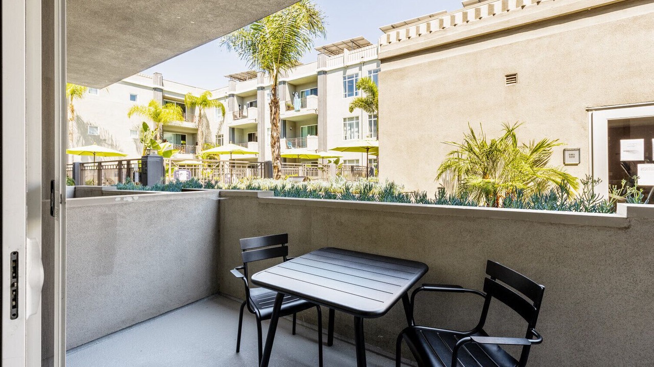 Photo of Outdoor in Palms