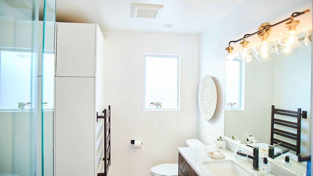 Photo of Bathroom in The Strand