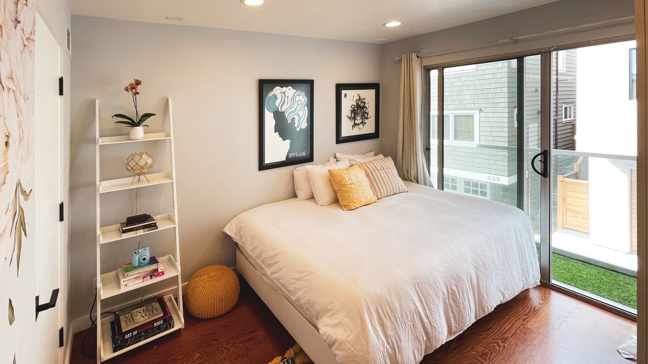 Photo of Bedroom in The Strand