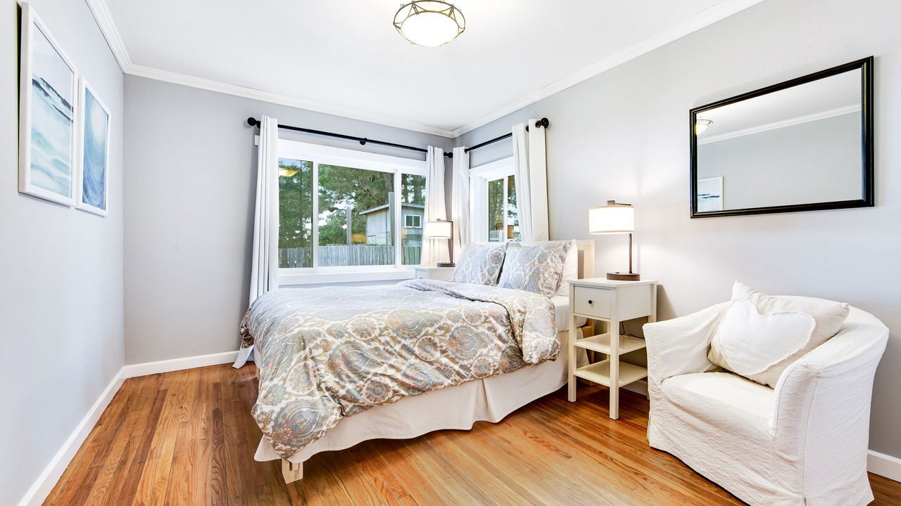 Photo of Bedroom in Mendocino
