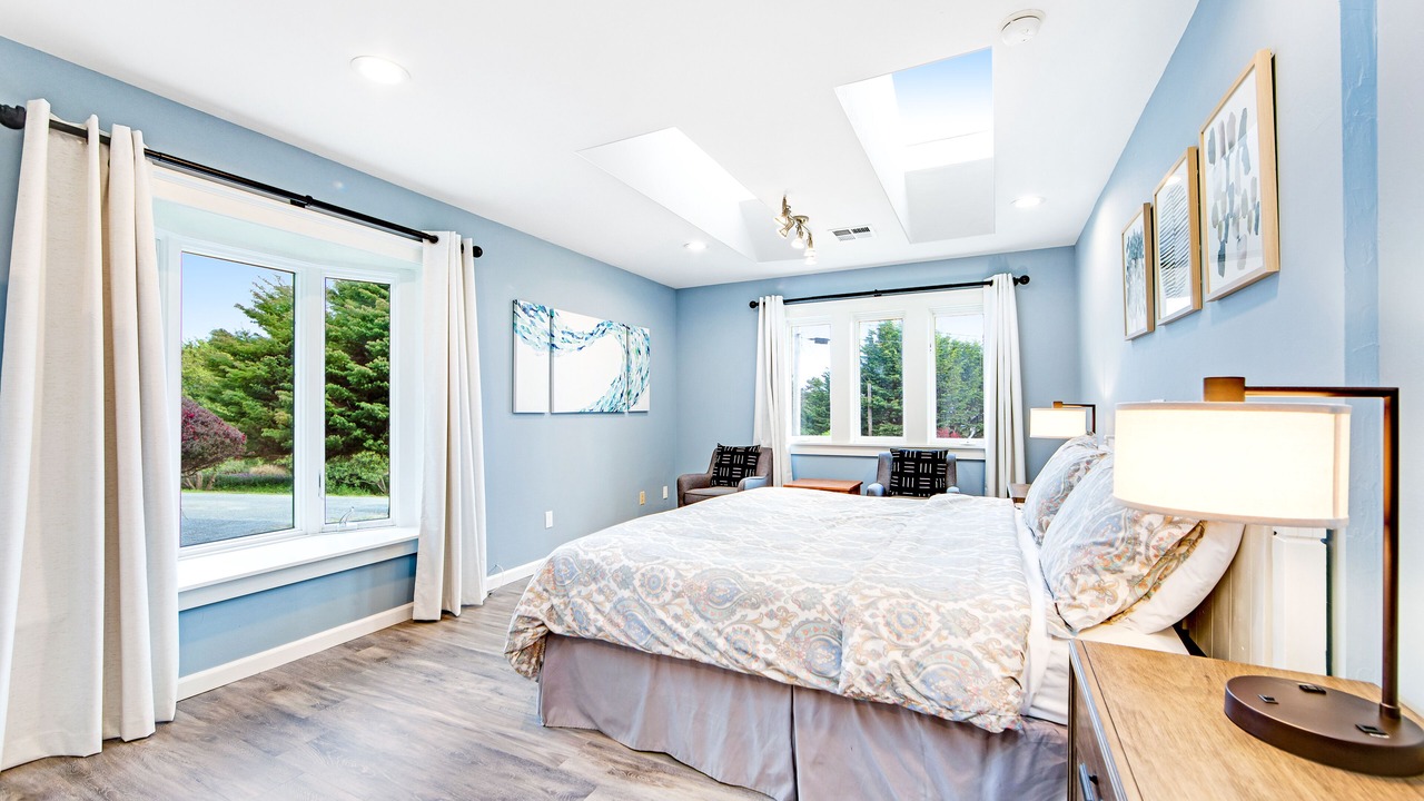 Photo of Bedroom in Mendocino