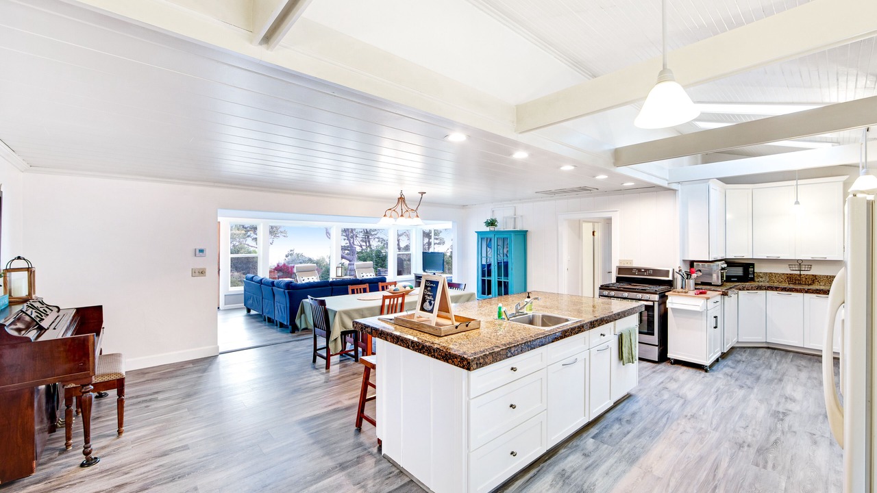 Photo of Kitchen in Mendocino