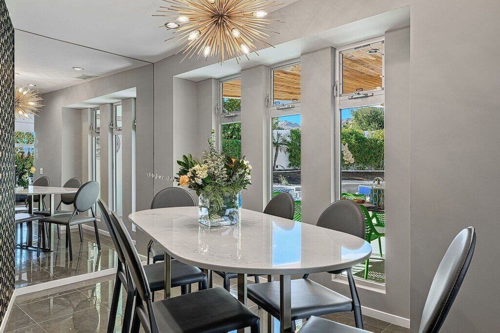 Photo of Livingroom in Magnesia Falls Cove