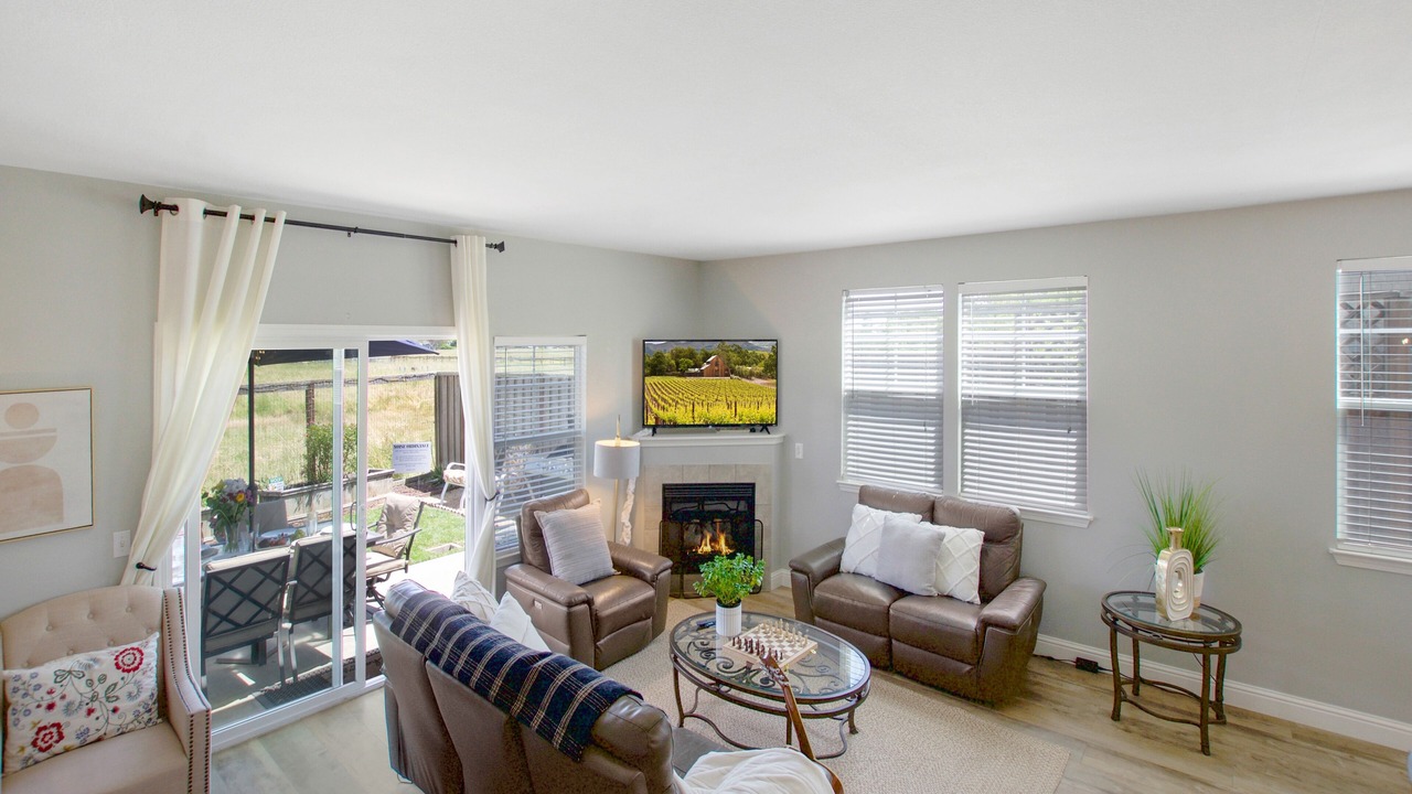 Photo of Livingroom in Santa Rosa