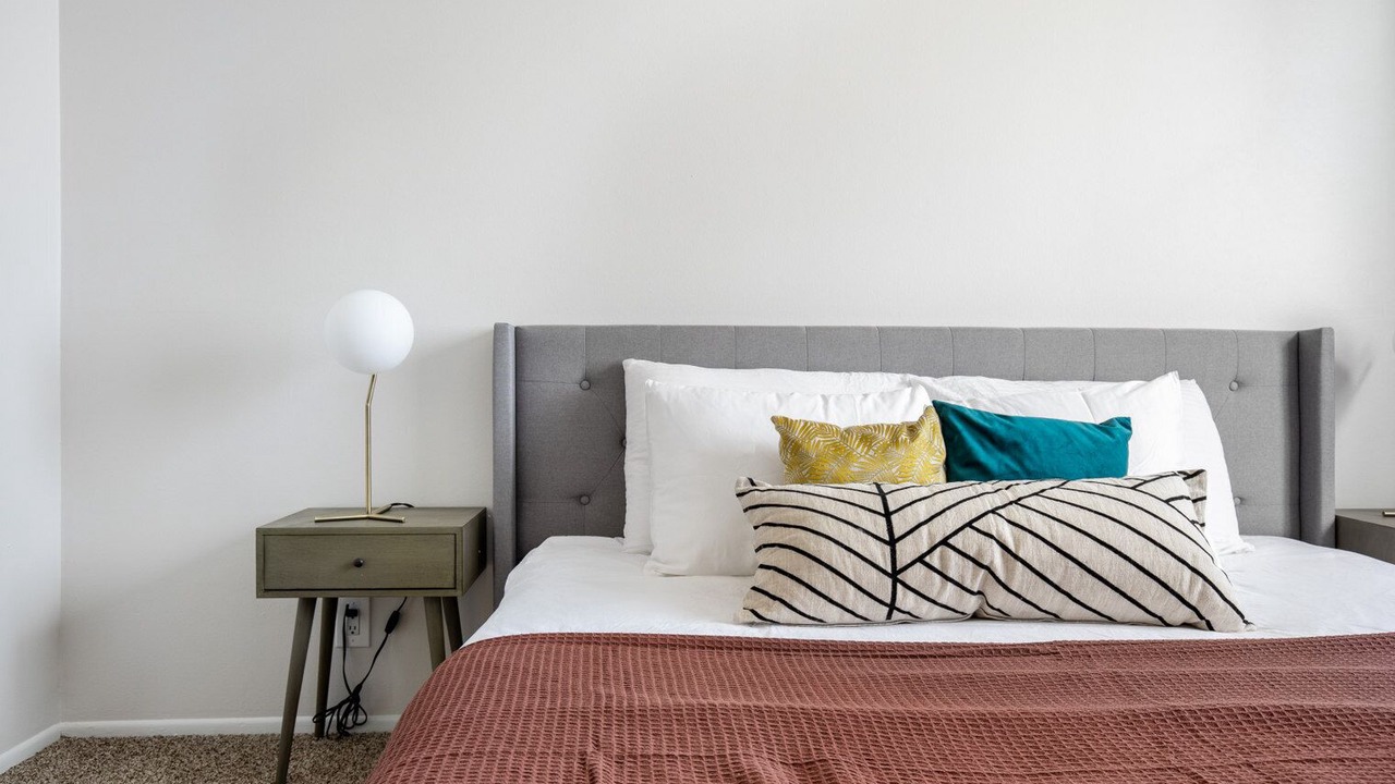 Photo of Bedroom in Beverly Grove