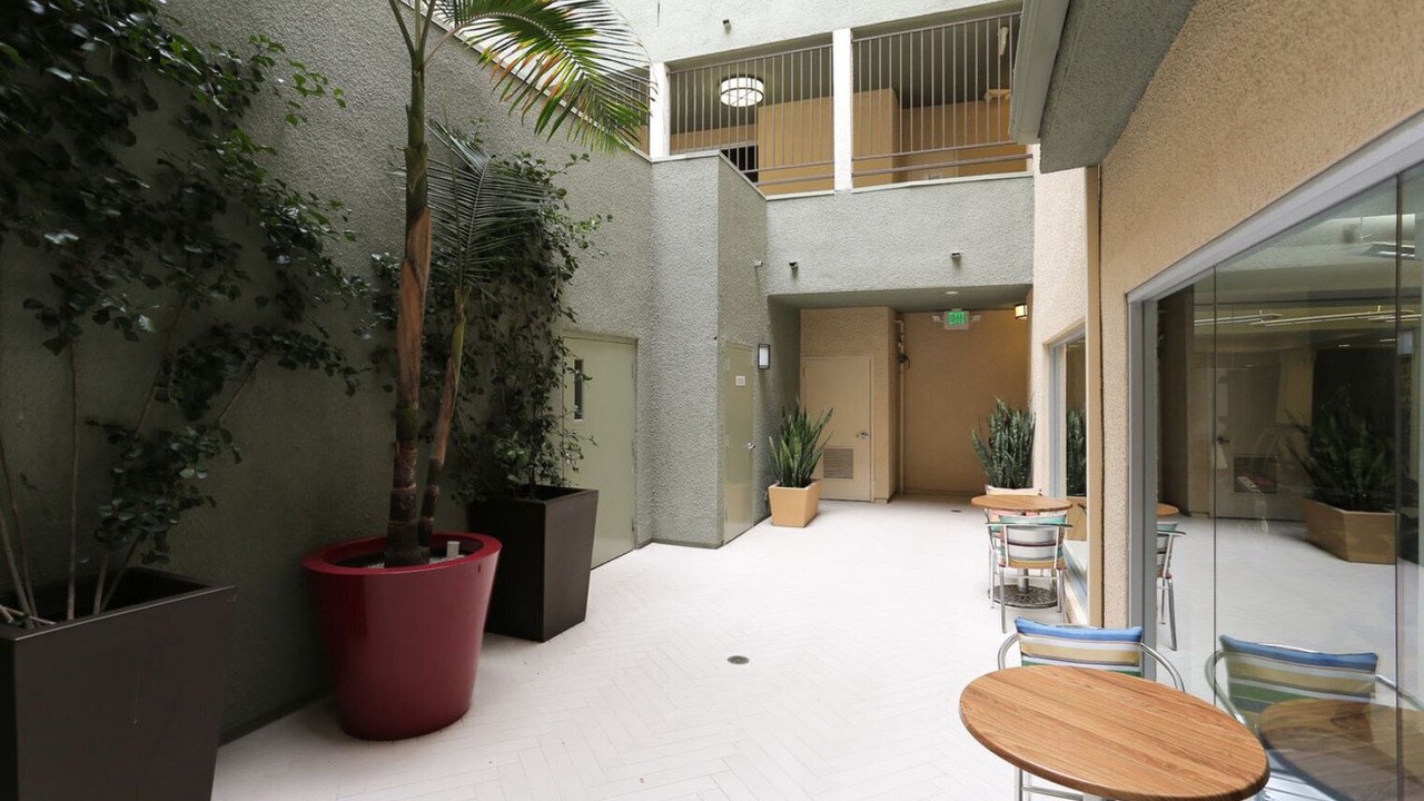 Photo of Outdoor in Beverly Grove
