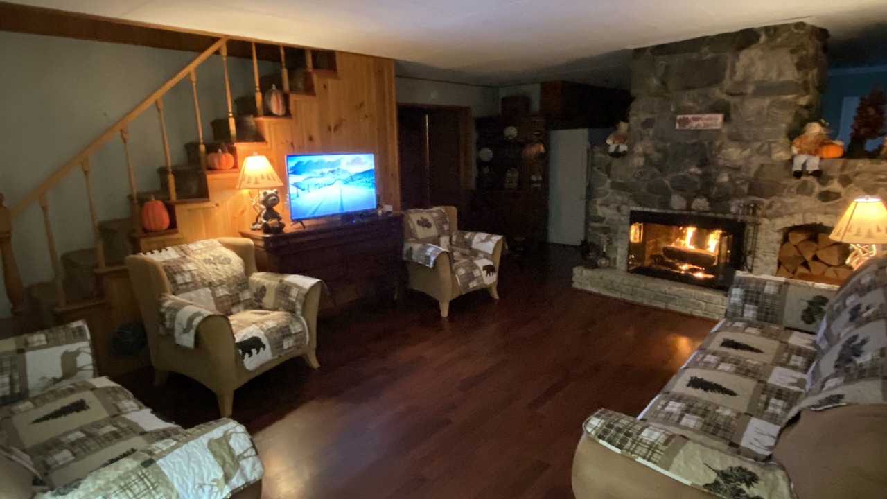 Photo of Livingroom in Wrightwood
