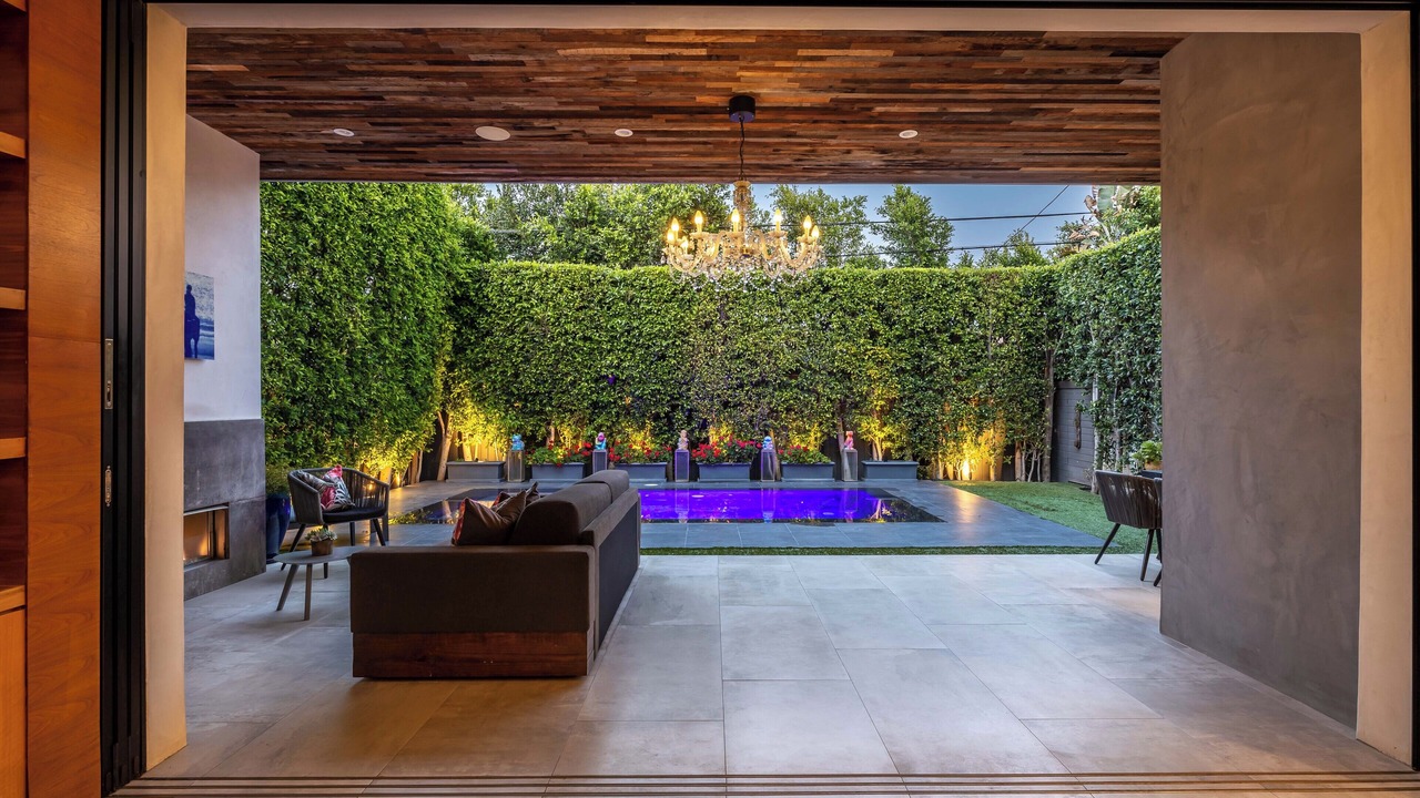 Photo of Livingroom in Hollywood