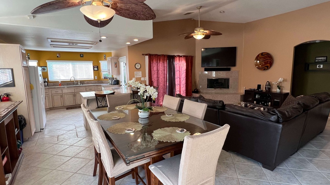 Photo of Bedroom in La Quinta