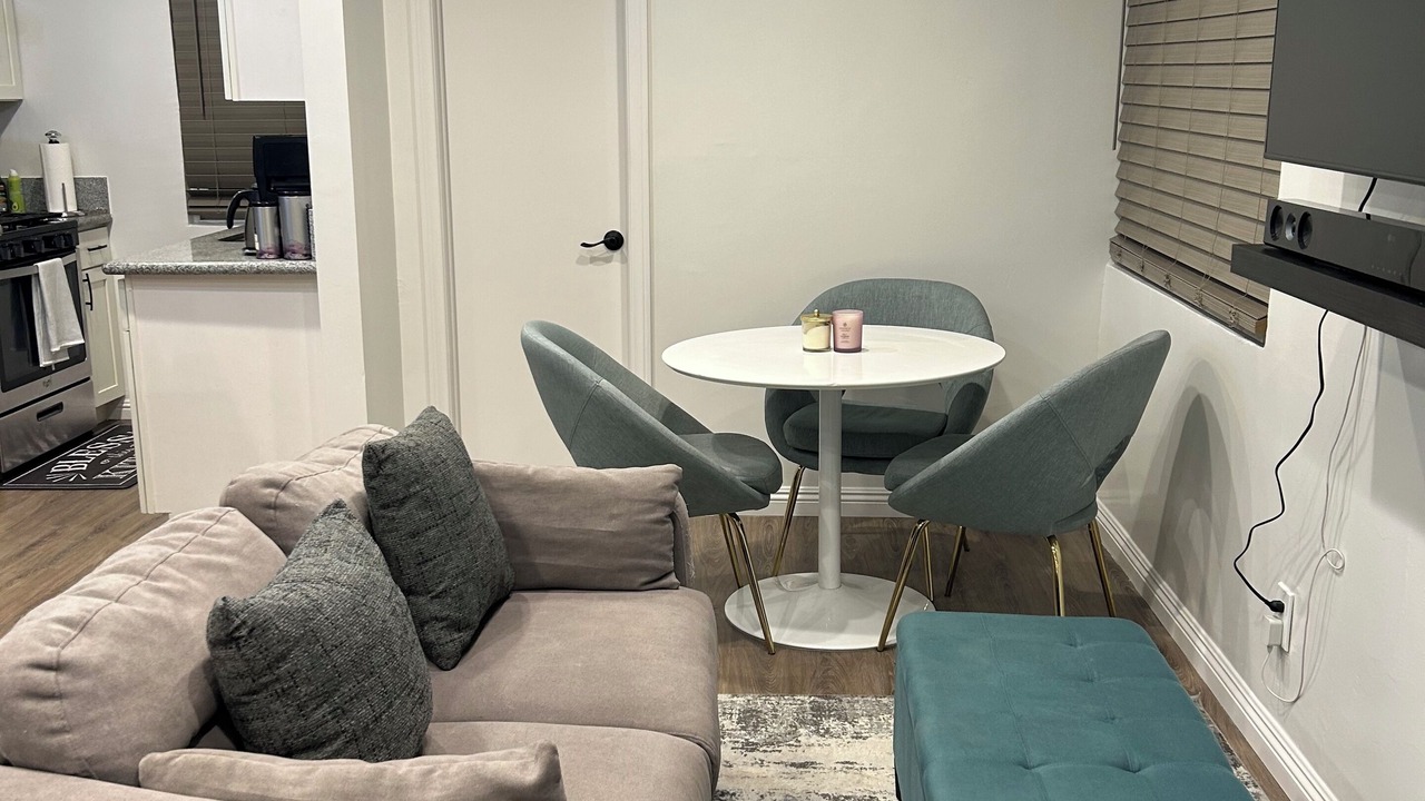 Photo of Livingroom in Downey