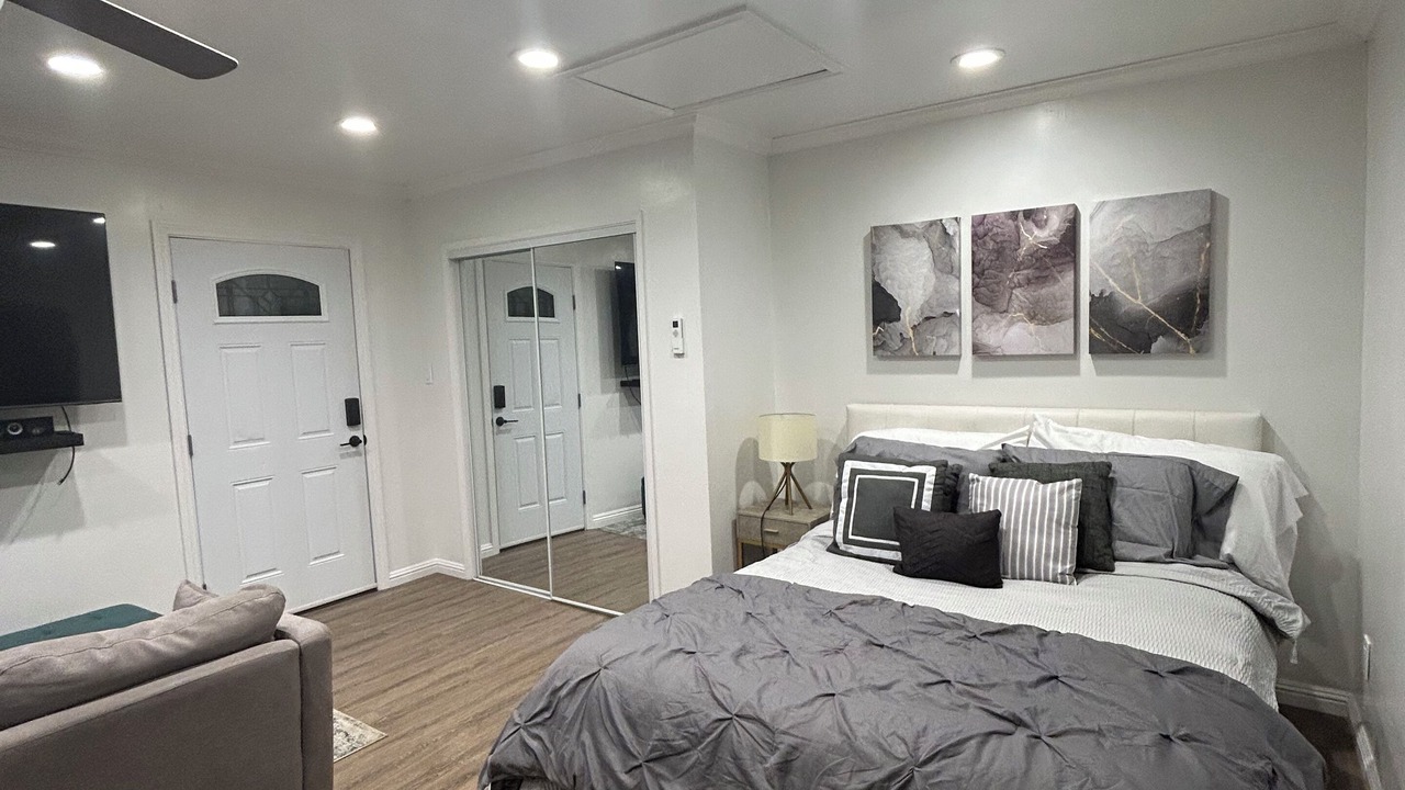 Photo of Bedroom in Downey