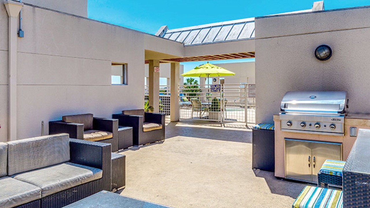 Photo of Patio Balcony in Hollywood