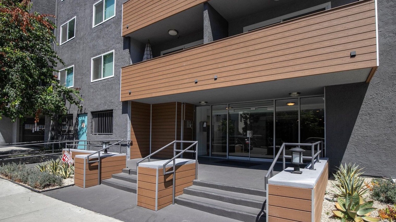 Photo of Outdoor in Beverly Grove