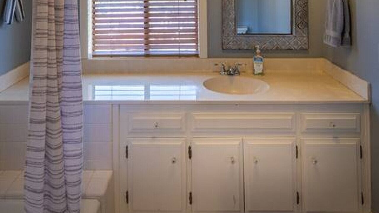 Photo of Bathroom in Cedar Glen