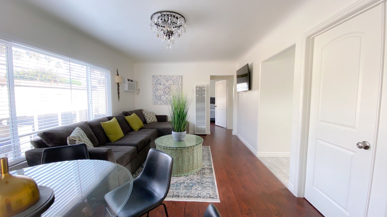 Photo of Livingroom in Belmont Heights