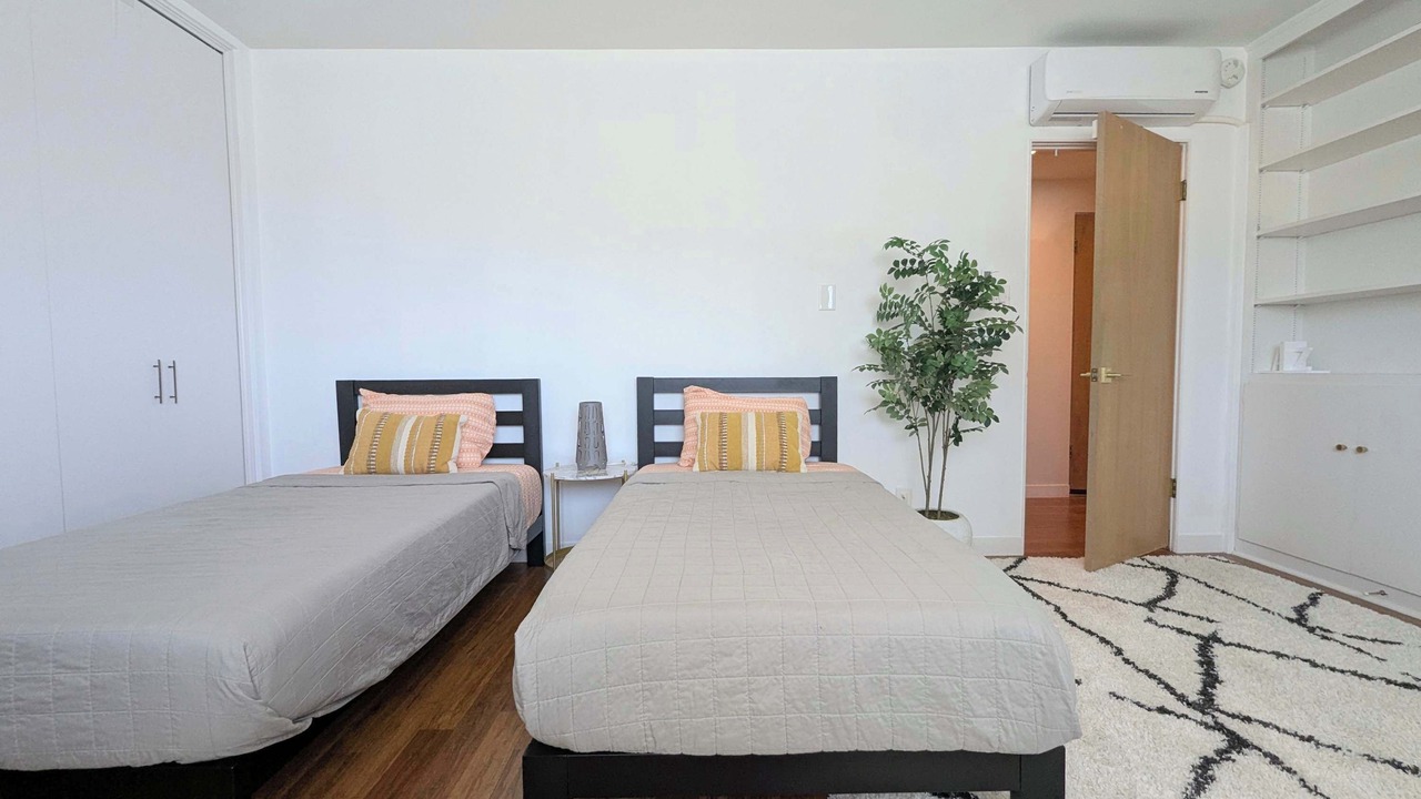 Photo of Bedroom in Ladera Heights