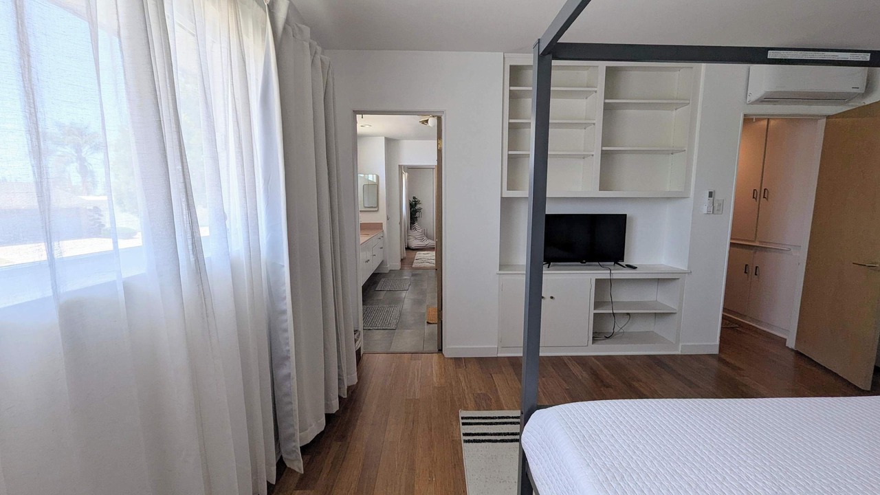 Photo of Bedroom in Ladera Heights