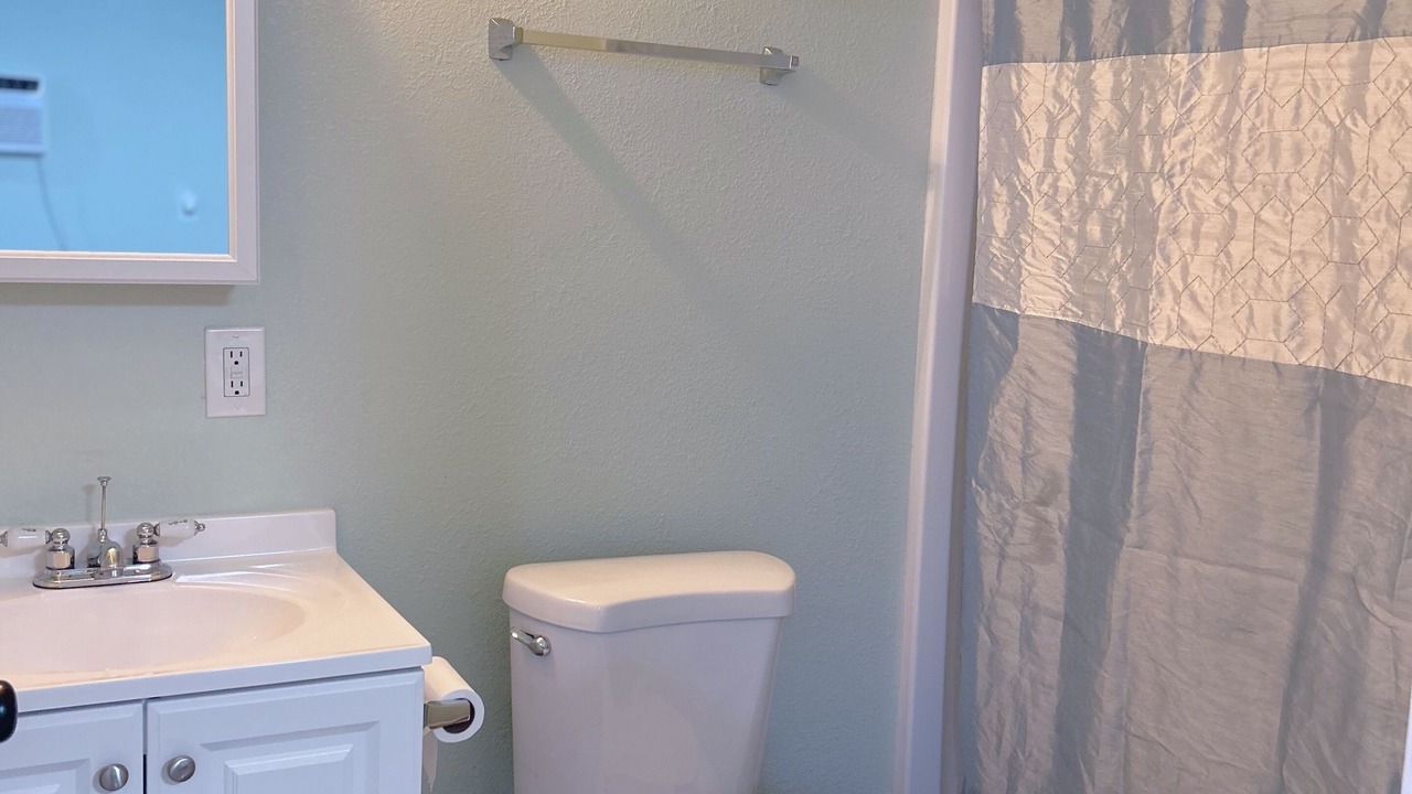 Photo of Bathroom in Tulare