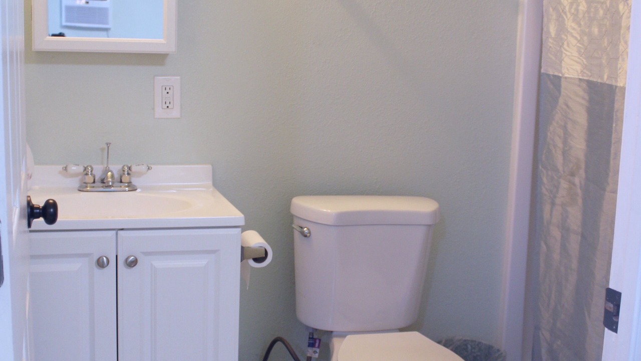 Photo of Bathroom in Tulare