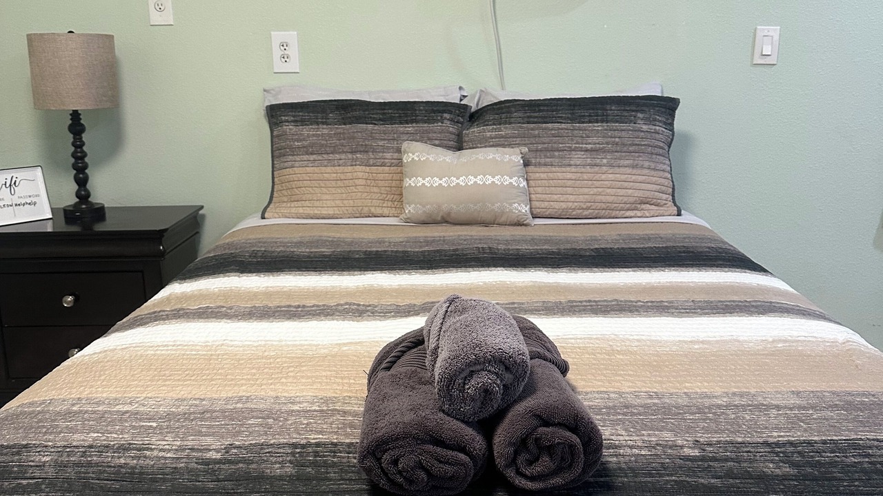 Photo of Bedroom in Tulare