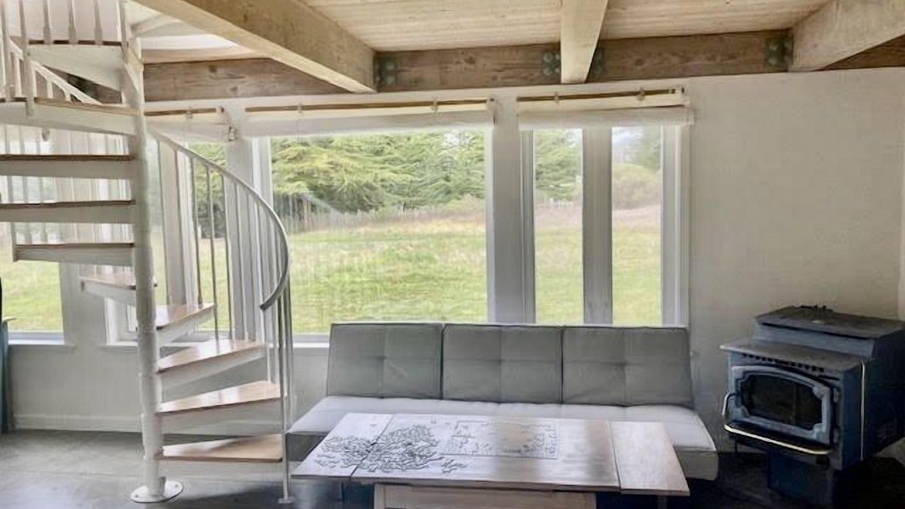 Photo of Livingroom in Sea Ranch