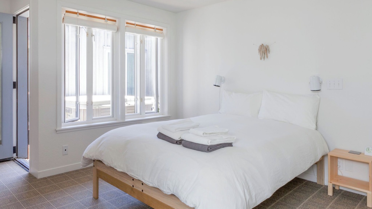 Photo of Bedroom in Sea Ranch