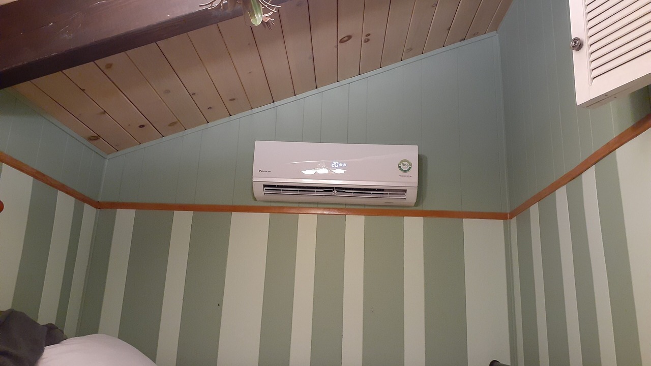 Photo of Bedroom in Crestline