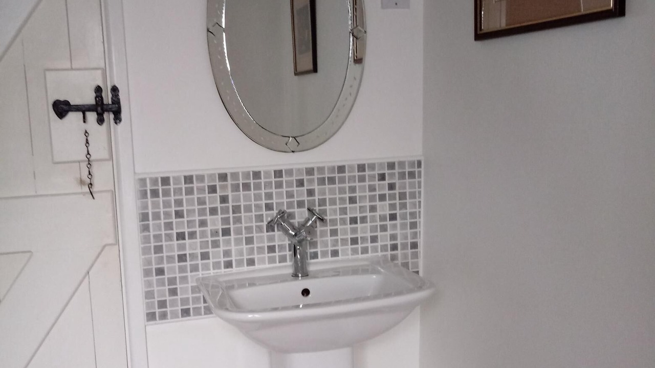Photo of Bathroom in Penallt