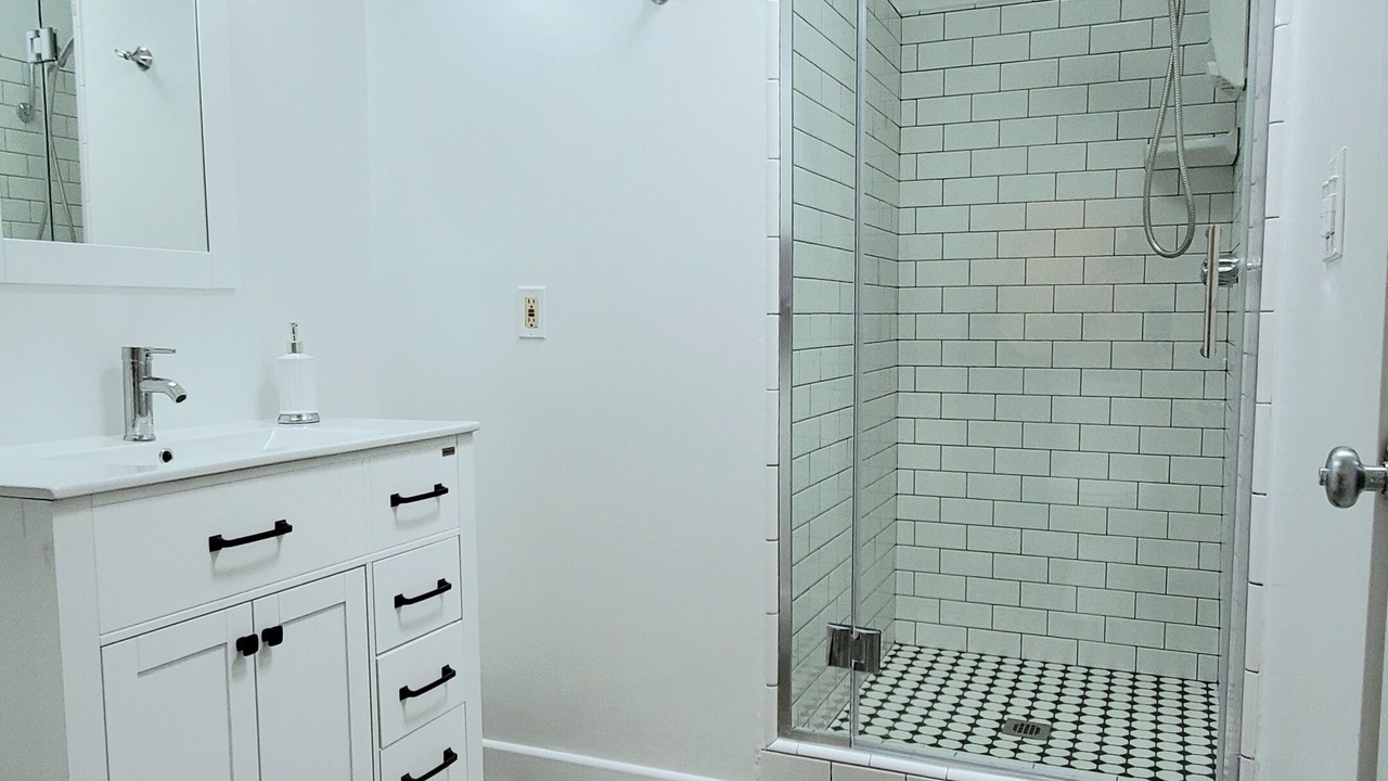 Photo of Bathroom in North of Wilshire