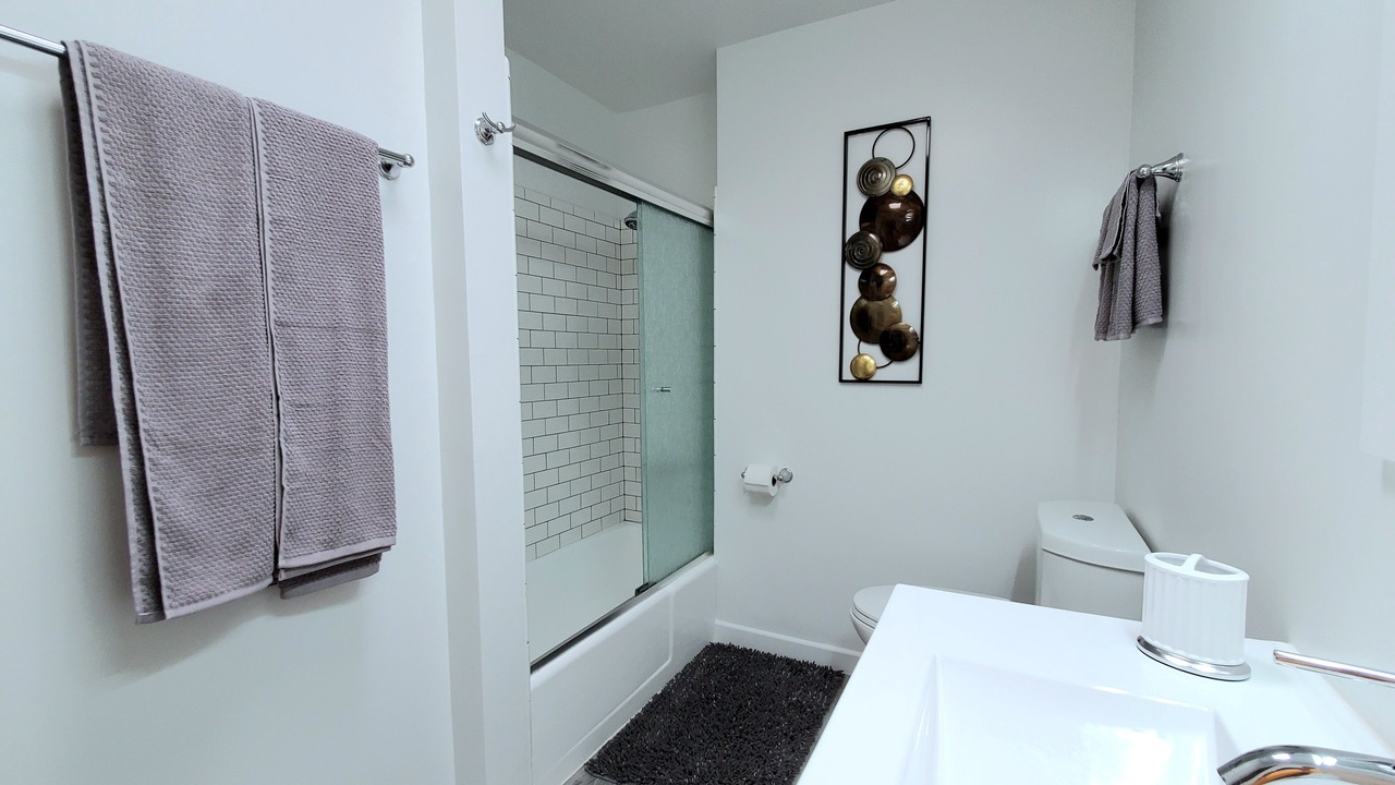 Photo of Bathroom in North of Wilshire