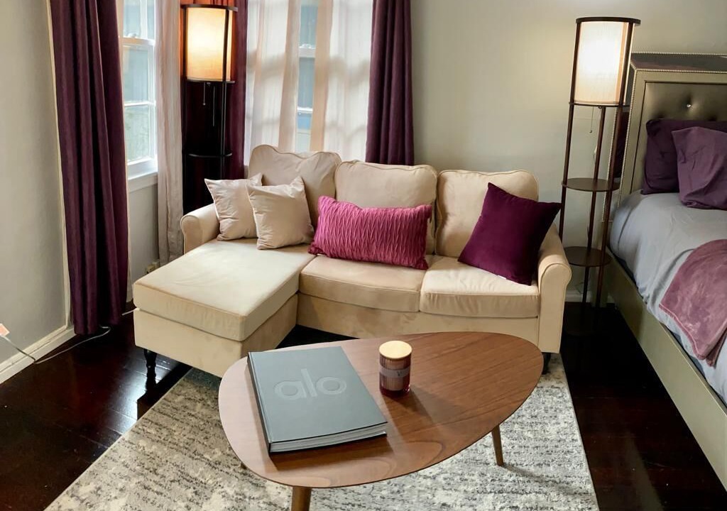 Photo of Livingroom in Beverly Hills
