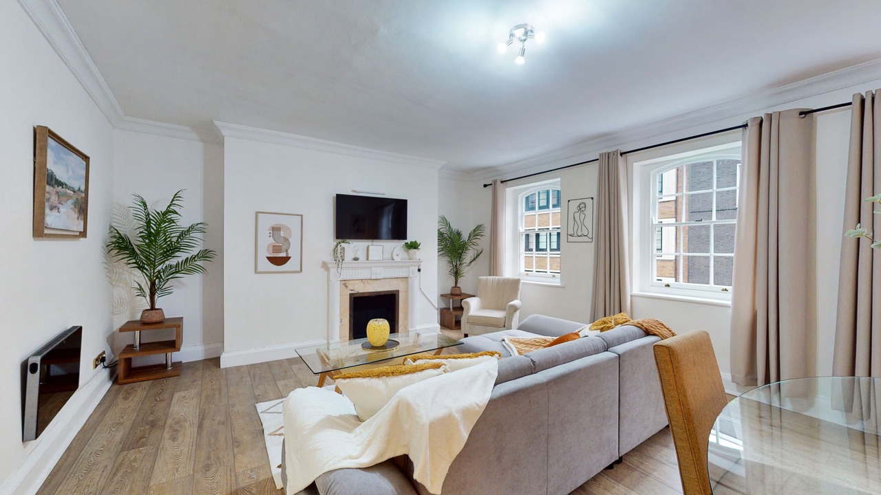 Photo of Livingroom in Mayfair