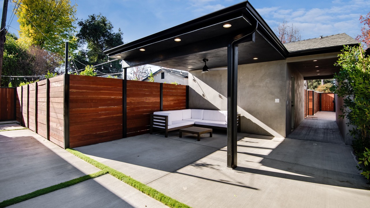 Photo of Patio Balcony in Sherman Oaks